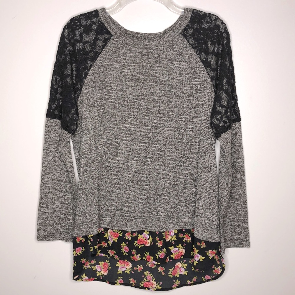 Black Rainn Lace Floral Top Gray Size L